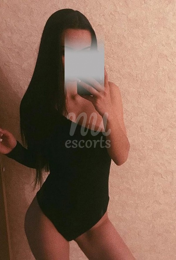 Esme Top Warsaw Escort